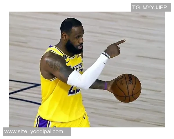 科尔分析肯纳德第三节四记三分表现称防守失误是关键因素